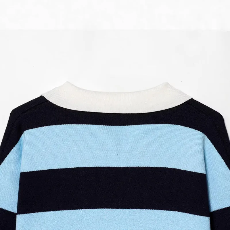 Damen gestreifter kurzer Rugby-Strickpullover mit offenem V-Ausschnitt und Hemdkragen Drune