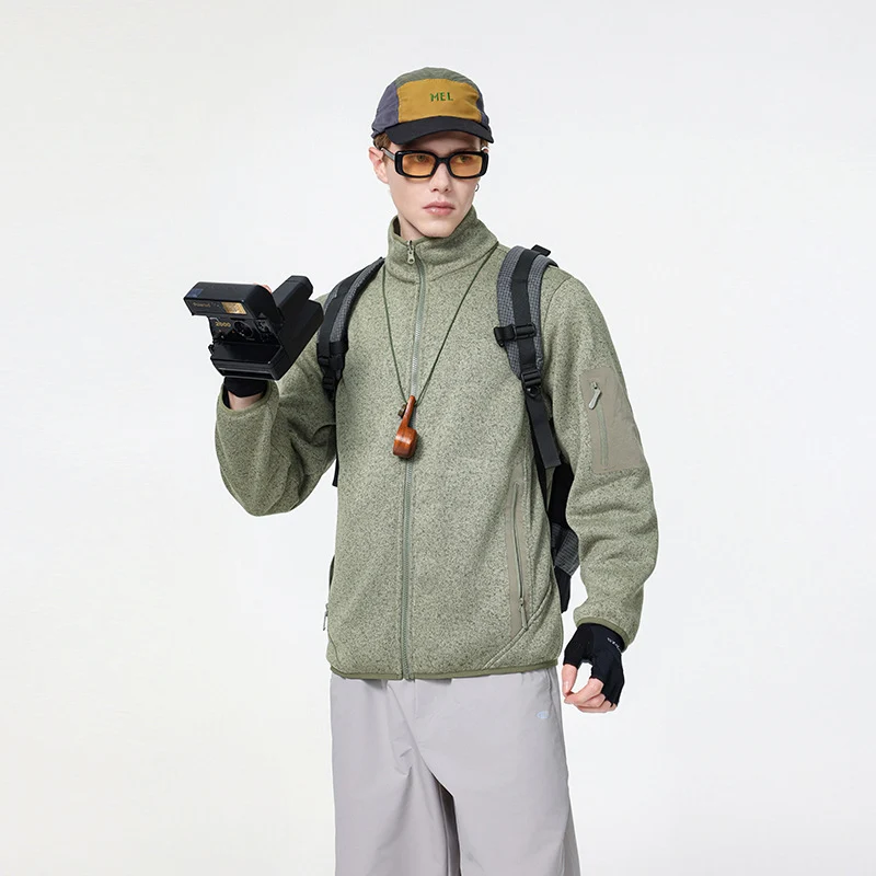 Herren Fleecejacke mit Stehkragen, verdecktem Zwei-Wege-Reißverschluss und wasserabweisenden Utility-Einsätzen Drune