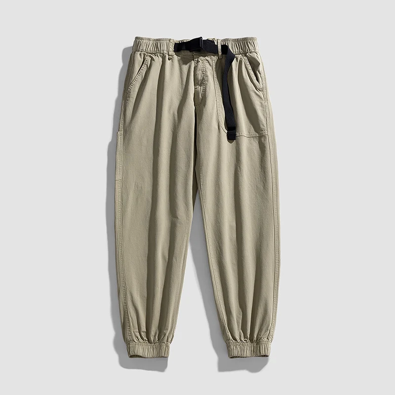 Herren Casual-Joggerhose aus Baumwoll‑Twill mit elastischem Bund, integriertem Webgürtel und geripptem Knöchelabschluss Drune