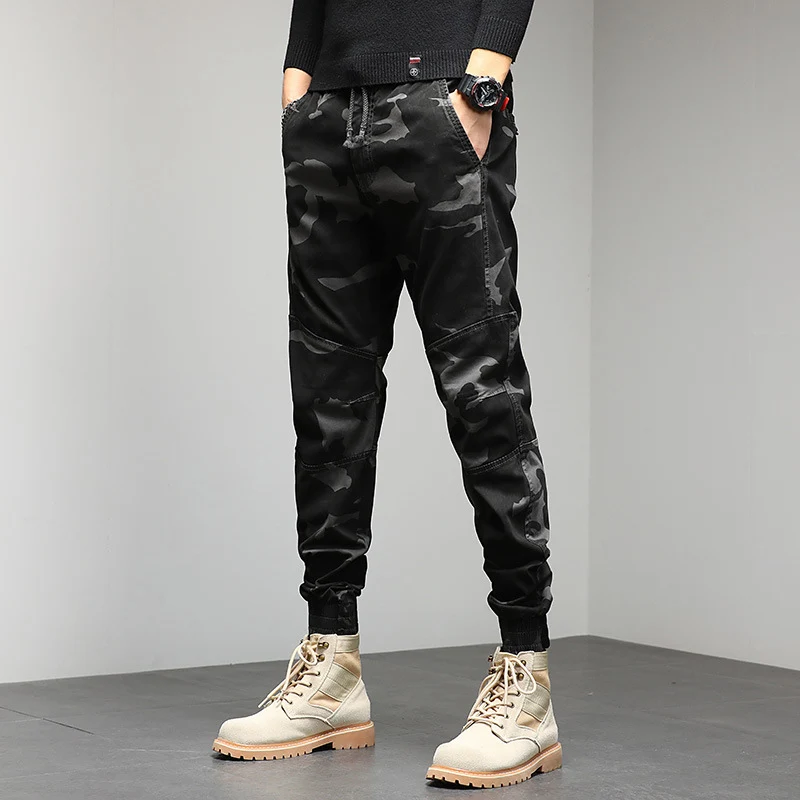 Herren Cargojogger mit Camouflage‑Muster, ergonomischen Kniepaneelen und elastischem Tunnelzugbund Drune