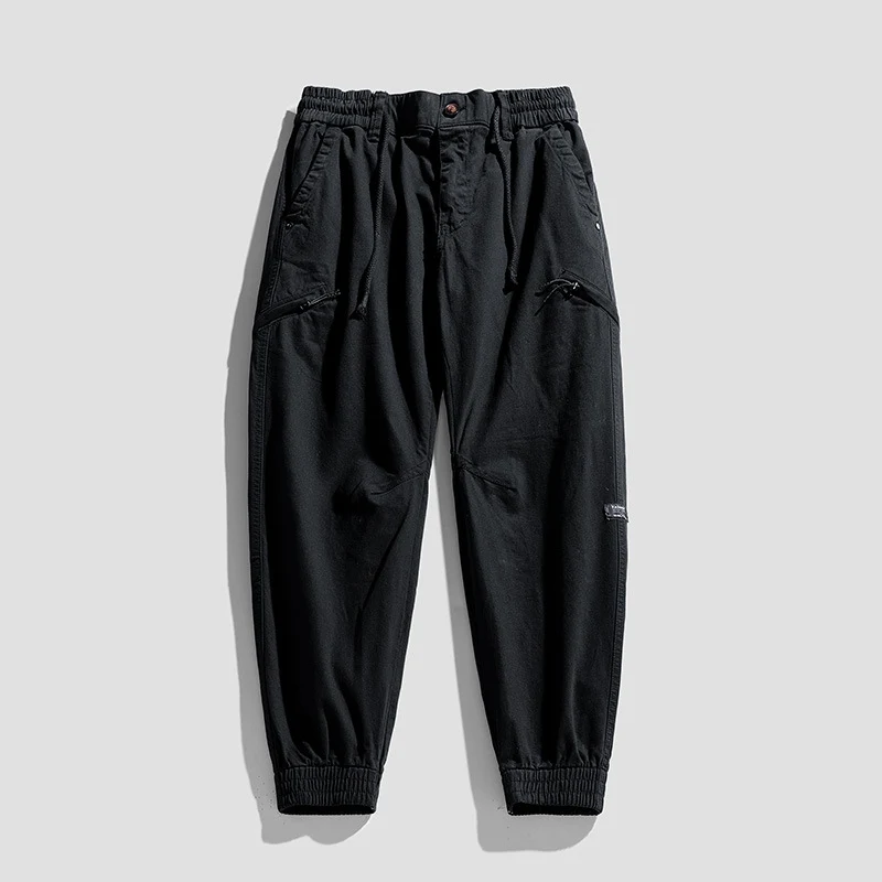 Herren Cargo-Jogginghose im Utility-Look mit elastischem Bund, Kniepaneelen und Klappentaschen Drune