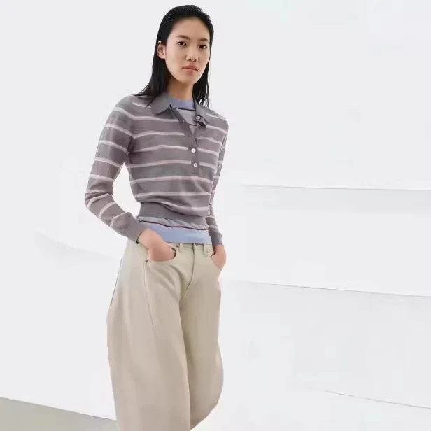 Damen Feinstrick-Polopullover mit Knopfleiste und feinen Querstreifen Drune