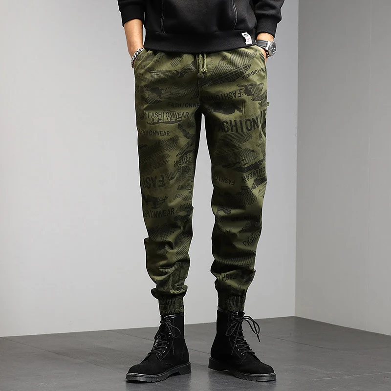 Herren Camouflage-Print Jogger-Cargohose mit elastischem Tunnelzugbund und gerippten Knöcheln Drune