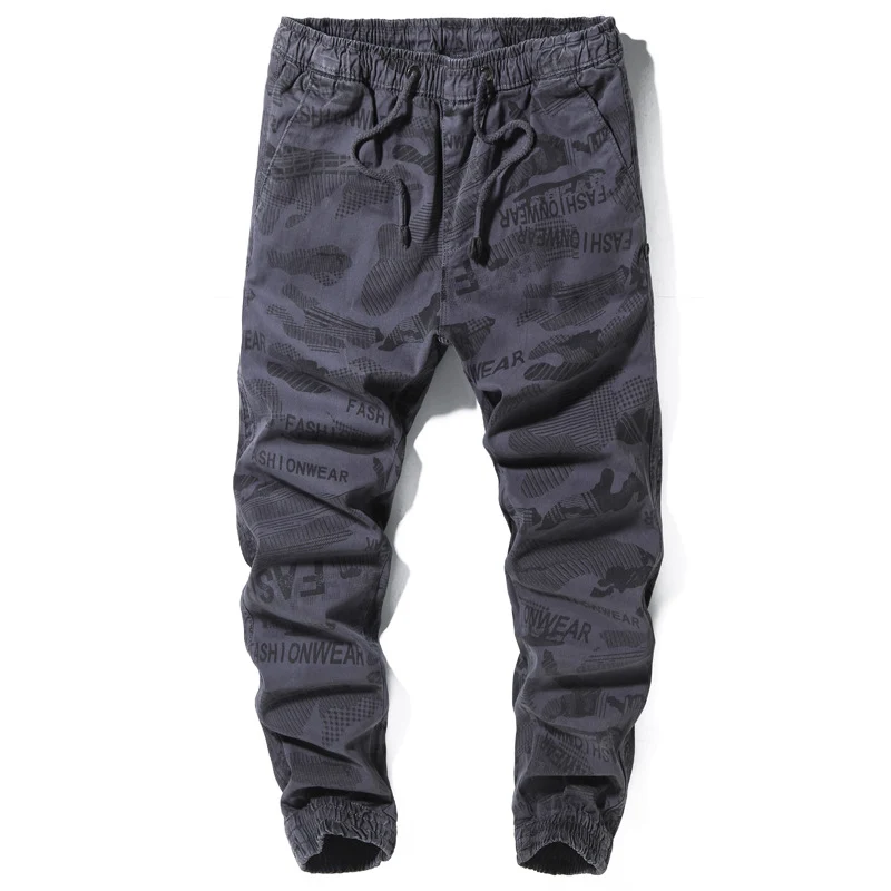 Herren Camouflage-Joggerhose mit Tunnelzug, elastischen Bündchen und Statement-Prints Drune