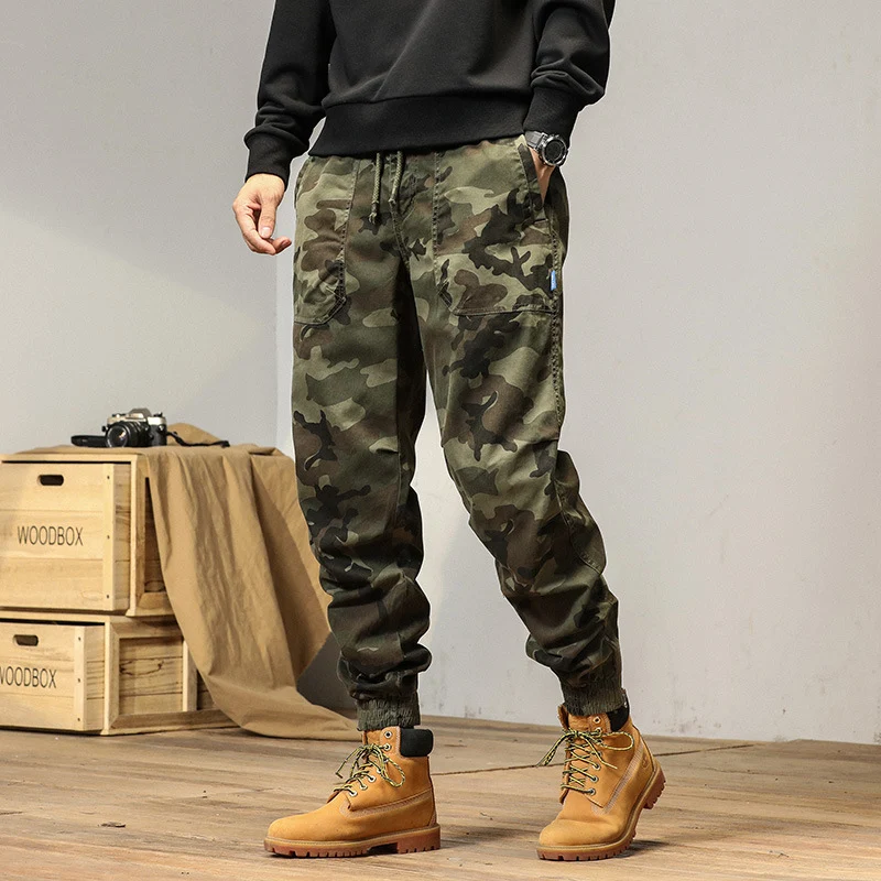 Herren Army‑Utility Cargo‑Jogger aus Baumwoll‑Twill mit aufgesetzten Klapptaschen und elastischen Bündchen Drune