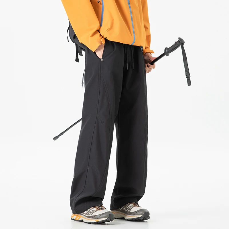 Damen Weite Cropped-Utility-Jogginghose mit Tunnelzugbund und geschwungenen Cargotaschen Drune