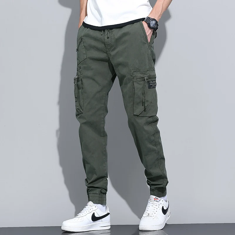 Herren Tapered-Utility-Cargohose mit elastischem Tunnelzugbund, großen Klapp­taschen und gerippten Bündchen Drune