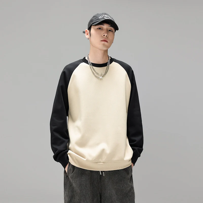 Herren Raglan‑Sweatshirt mit kontrastärmel, weichem Fleece‑Innenfutter und geripptem Saum Drune