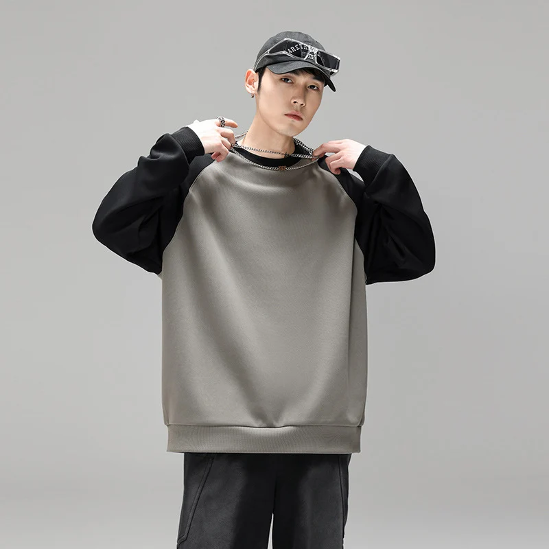 Herren Raglan‑Sweatshirt mit kontrastärmel, weichem Fleece‑Innenfutter und geripptem Saum Drune