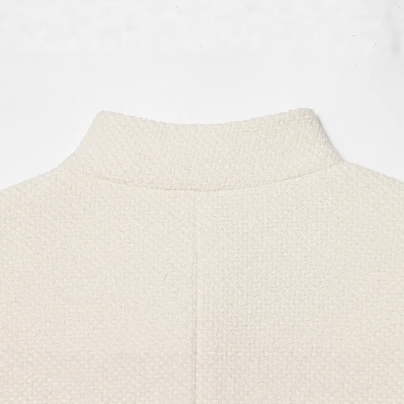 Damen Bouclé-Cropped-Jacke mit Stehkragen, bezogenen Knöpfen und aufgesetzten Pattentaschen Drune