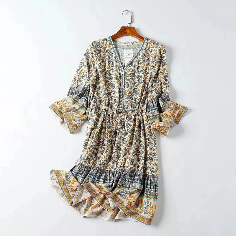 Damen Boho‑Minikleid mit V‑Ausschnitt, Tunnelzug‑Taillierung und Glockenärmeln Drune