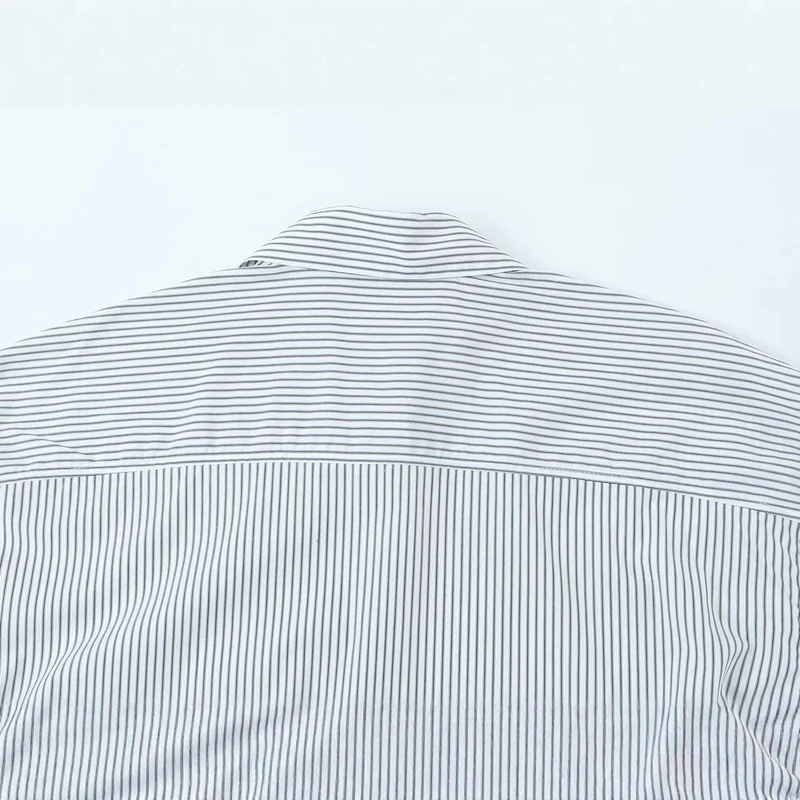 Damen Bindeschal‑Bluse mit Streifenmuster und Oversize‑Passform Drune