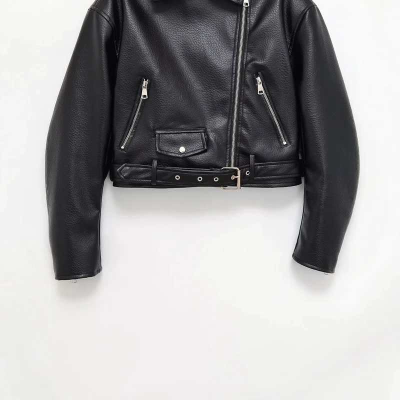 Damen Bikerjacke aus veganem Lederimitat mit asymmetrischem Reißverschluss und Taillengürtel Drune