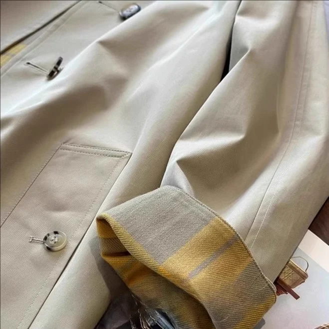 Damen Eleganter Trenchcoat mit doppelter Knopfleiste aus hochwertigem Material Drune
