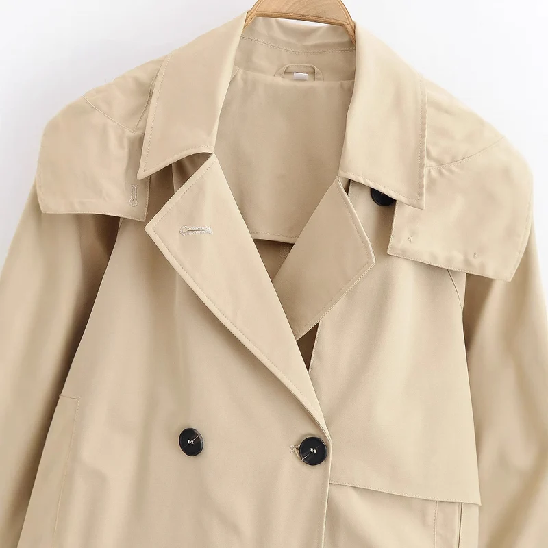 Damen 10+ kurzgeschnittener Trench‑Blouson mit doppelreihiger Knopfleiste und Schulterpatte Drune