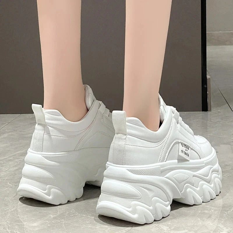 Bequeme Und Klobige Plateau-Sneakers