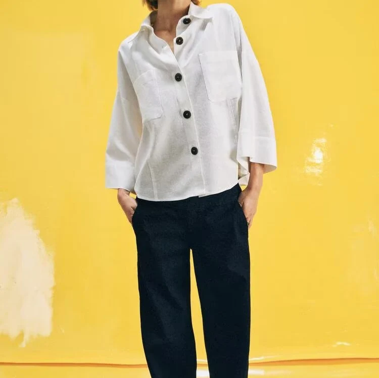 Damen Cropped Oversize‑Hemdjacke mit Kimonoärmeln und Dekoknöpfen Drune