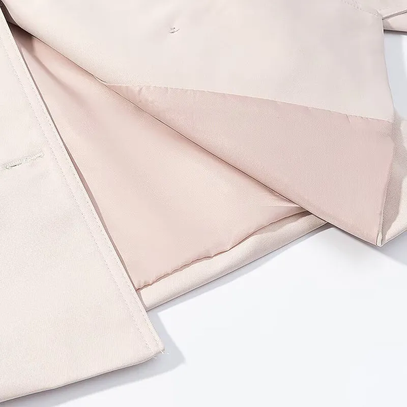 Damen Kurze zweireihige Trenchjacke mit hohem Stehkragen, Schulterklappen und Bindegürtel Drune