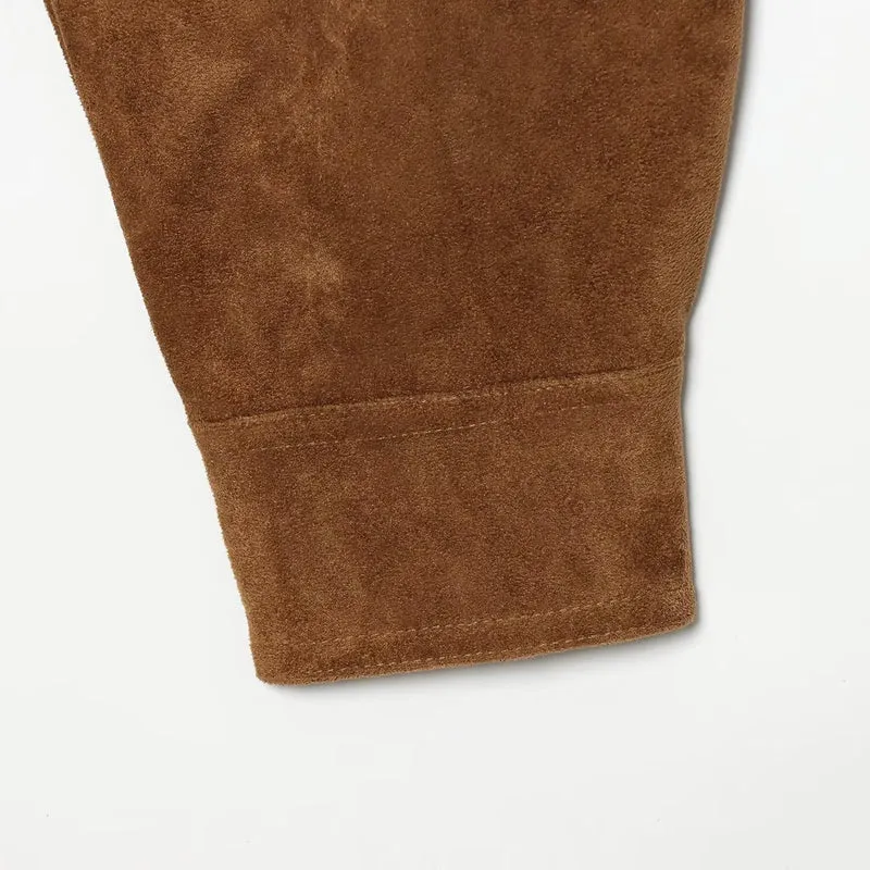 Damen Kurze Velours‑Suede‑Bomberjacke mit Stehkragen und verdeckter Knopfleiste Drune