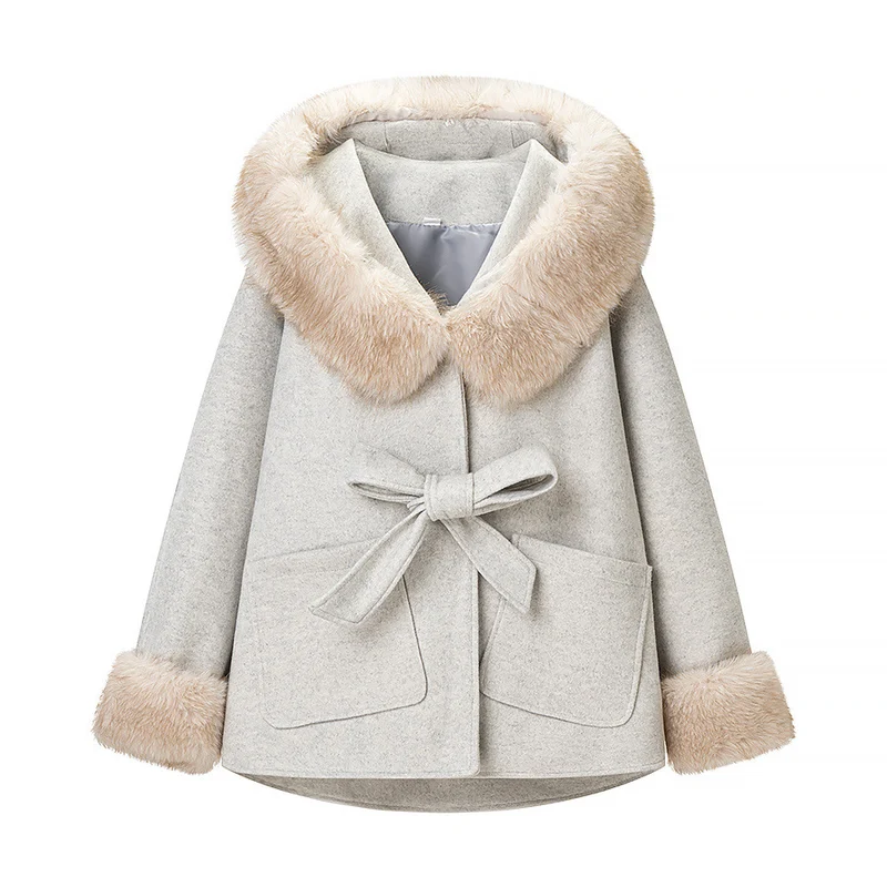 Damen Kurze Kapuzenjacke mit Kunstfellbesatz, Taschen und Taillenschleife Drune