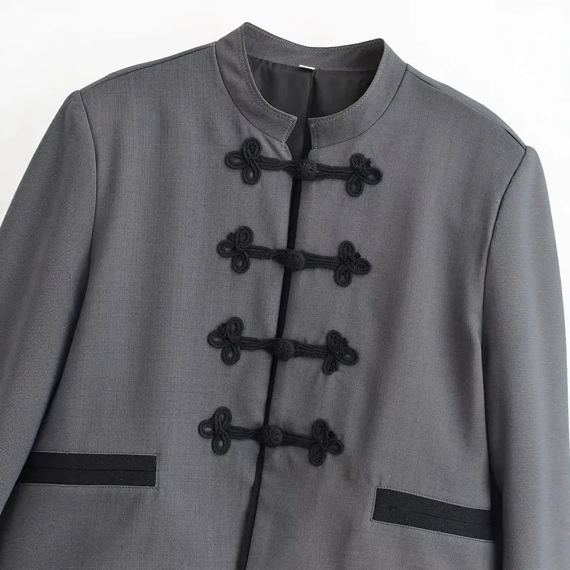 Damen Kurze Jacke mit Stehkragen, dekorativen Froschverschlüssen und boxy Schnitt Drune
