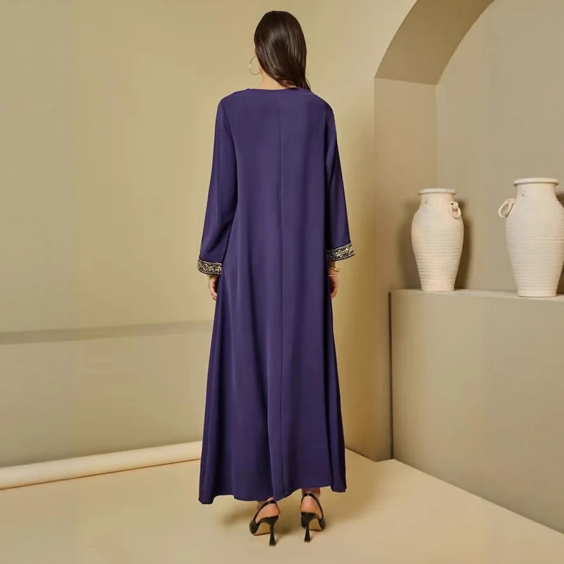 Damen Elegante Maxikleid mit bestickten Ärmeln Drune