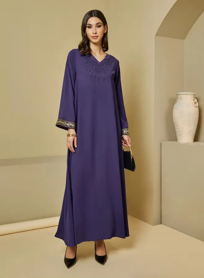 Damen Elegante Maxikleid mit bestickten Ärmeln Drune