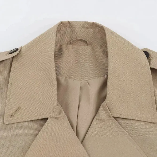 Damen Kurzblouson im Trenchstil mit Boxy‑Silhouette und zweireihiger Knopfleiste Drune