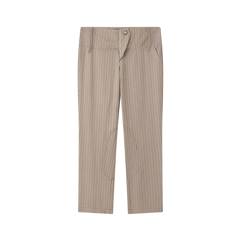 Damen Kurzblouson im Military‑Cut mit Stehkragen, Zierknopfreihen und Schulterpatten Drune