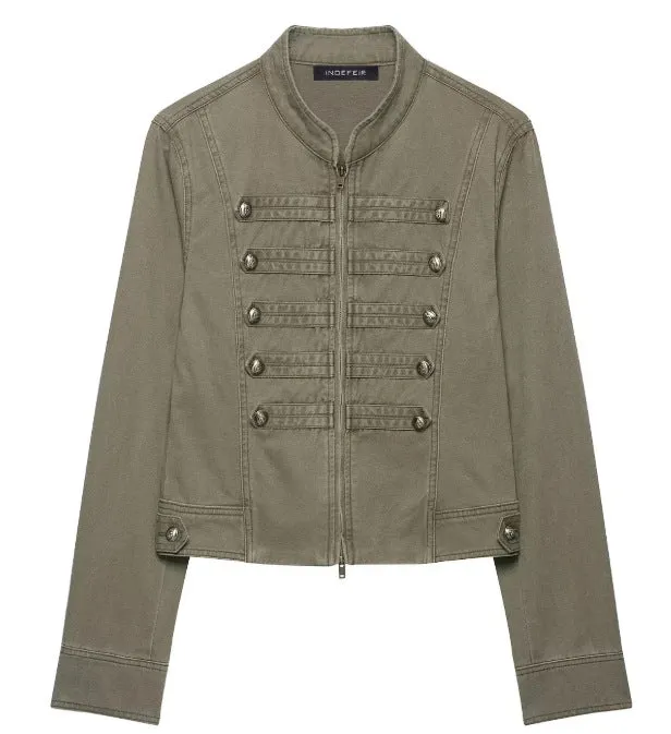 Damen Kurzblouson im Boxy‑Cut mit hohem Stehkragen, verdecktem Reißverschluss und elastischem Saum Drune