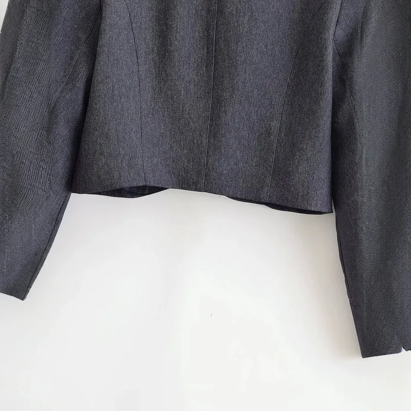 Damen Kurzblazer im Bolero‑Schnitt mit Spitzenbesatz und dekorativen Knöpfen Drune