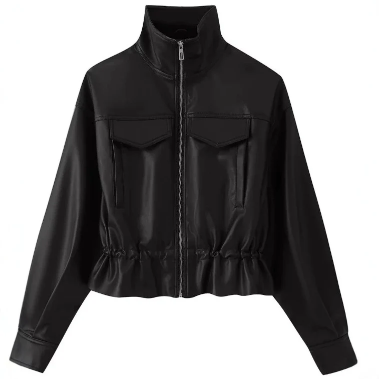 Damen Kurz geschnittener Kunstleder-Blouson mit hohem Stehkragen, Brustpatten und Tunnelzug Drune