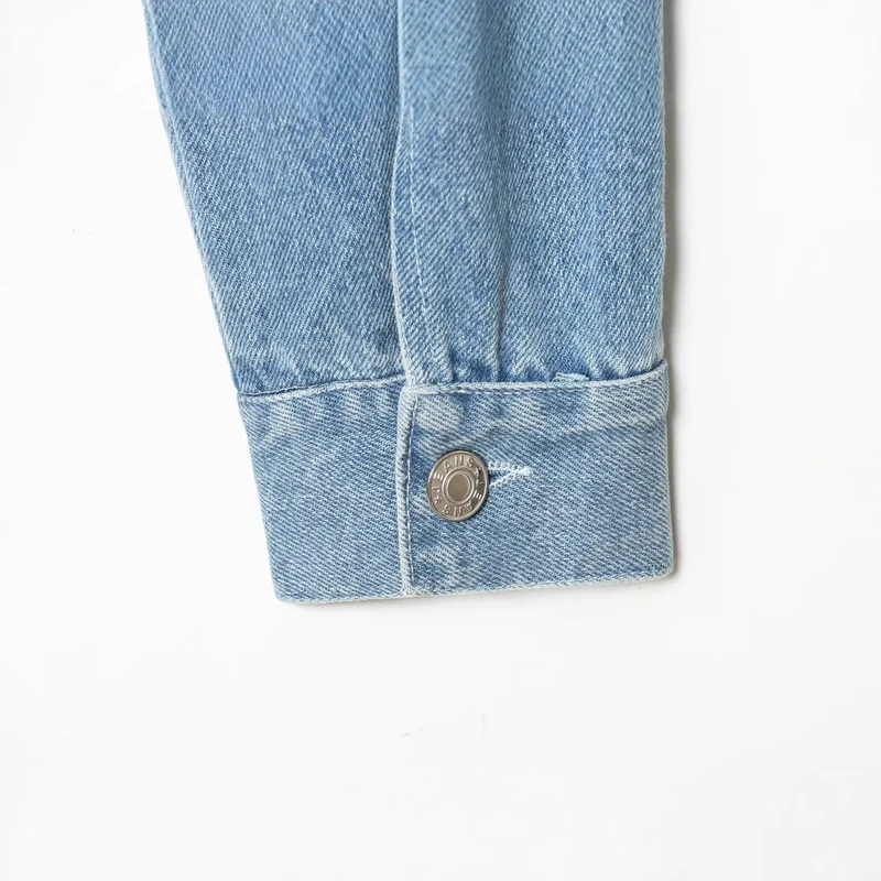 Damen Cropped Jeansjacke mit asymmetrischem Saum und aufgesetzten Pattentaschen Drune