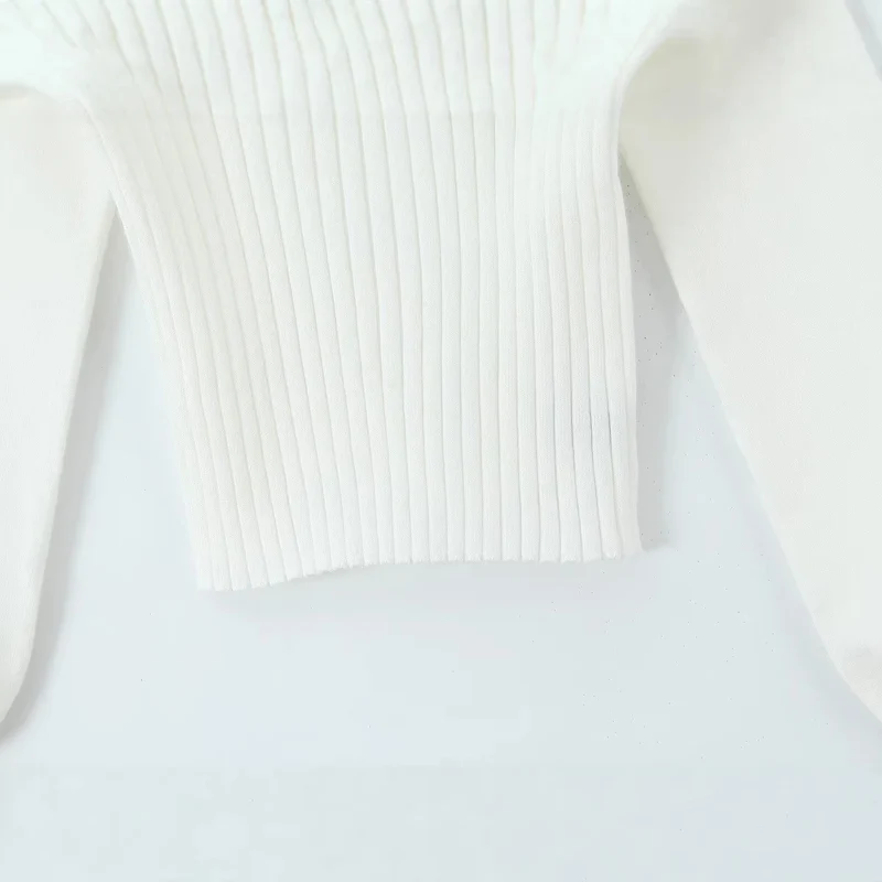 Damen Cropped-Feinstrickpullover mit taillierter Rippenstruktur, V-Ausschnitt, Rüschenbesatz und Ballonärmeln Drune