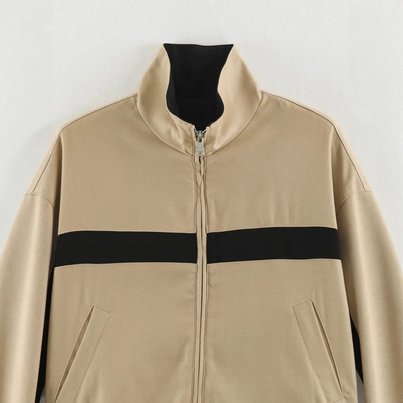Damen Cropped Boxy-Trackjacke mit Stehkragen und Kontraststreifen Drune