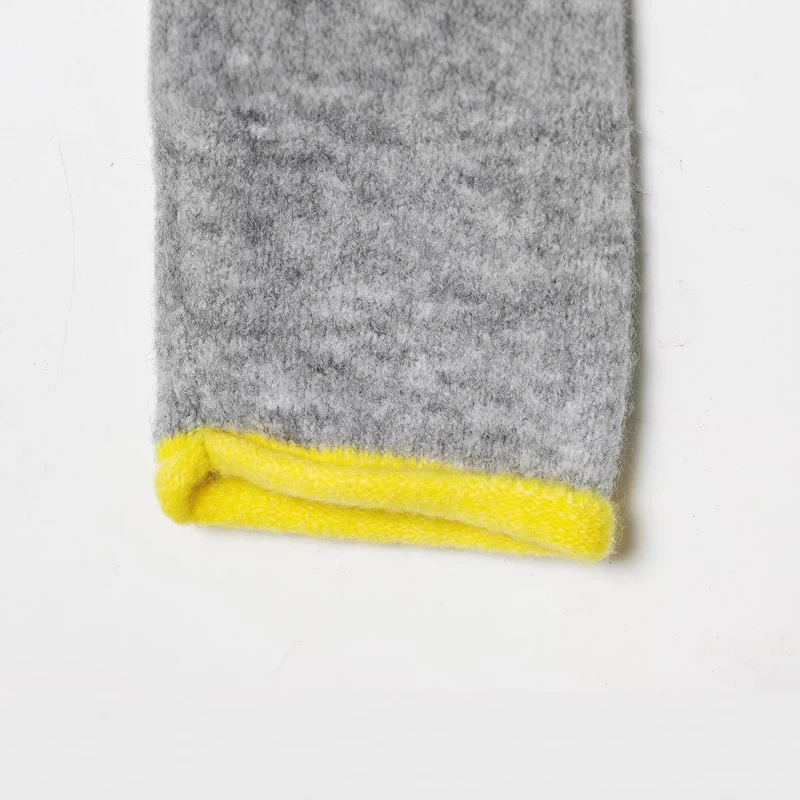 Damen Cardigan mit kontrastfarbener Knopfleiste und zweifarbigen Ärmeln Drune