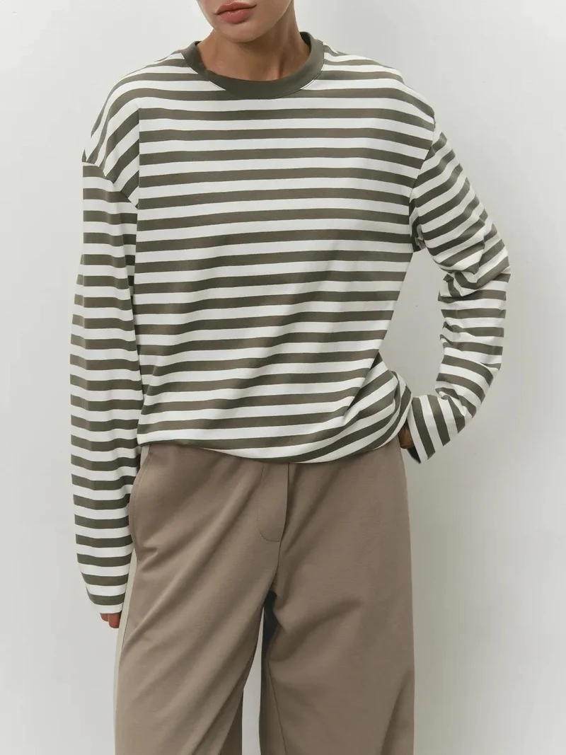 Damen gestreiftes Langarmshirt mit lässigem Schnitt und rundem Halsausschnitt
