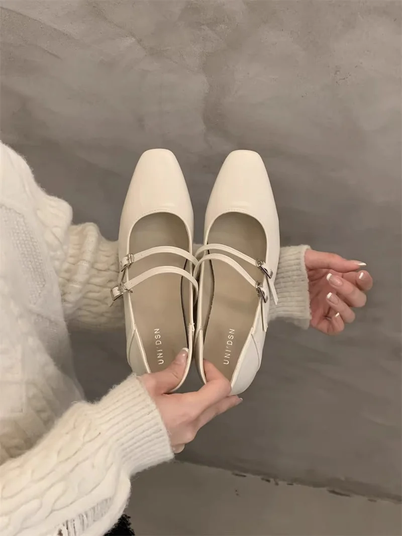 Damen stilvolle Pumps mit verstellbaren Riemen Drune