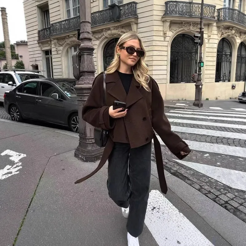 Damen modische cropped Jacke mit breitem Kragen und tailliertem Schnitt Drune
