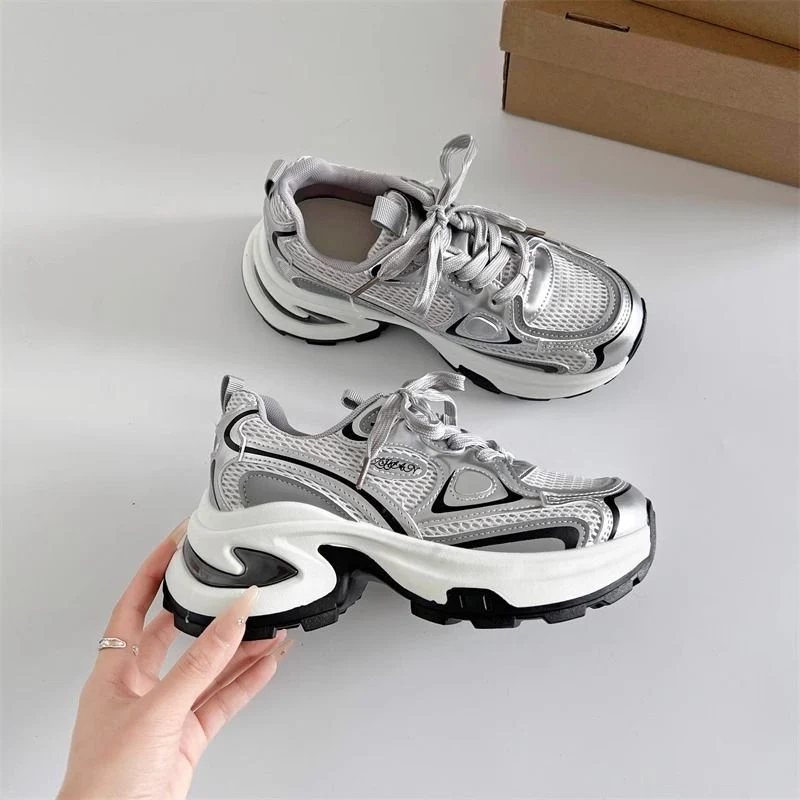 Damen Skulpturale Platform‑Sneaker mit Multi‑Layer Mesh‑ und PU‑Mix Drune