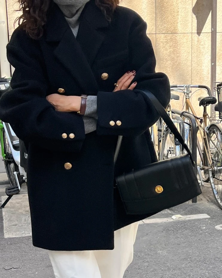 Damen Modischer Oversized-Blazer mit goldenen Knöpfen Drune