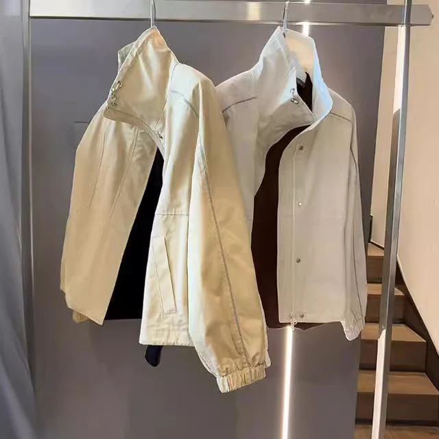Damen Modische Übergangsjacke mit hohem Kragen und Druckknopfverschlüssen Drune