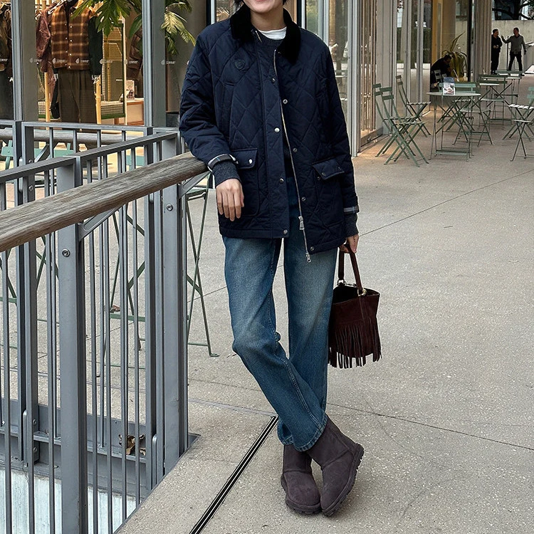 Damen Modische Steppjacke mit hochgeschlossenem Kragen und großen Taschen Drune