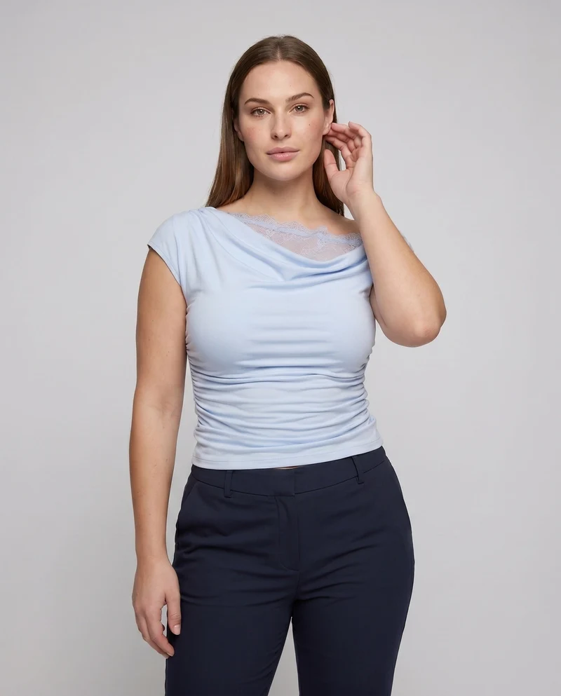Damen elegantes Oberteil mit asymmetrischem Ausschnitt und fließender Drapierung