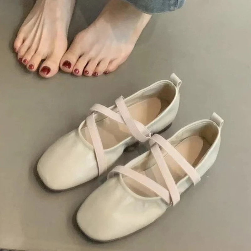 Damen Ballerinas mit modernem Riemchendesign und komfortabler Sohle Drune