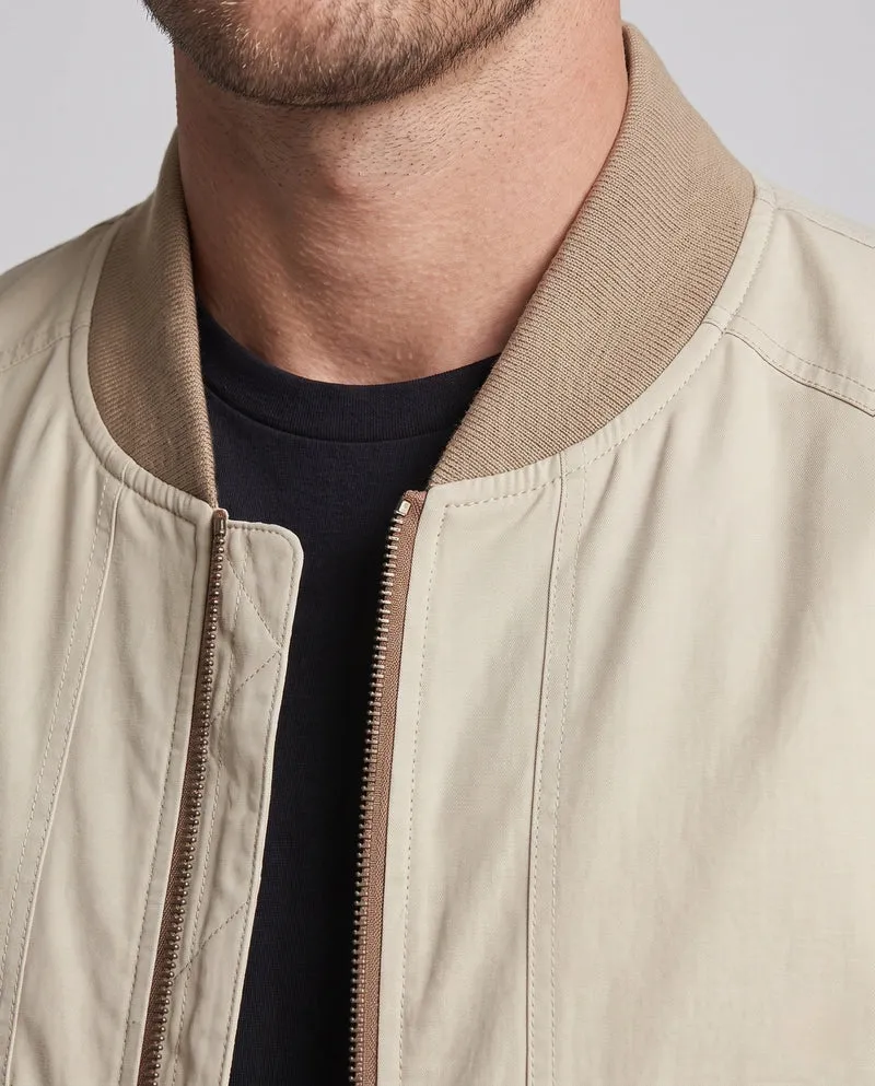 Sportliche Übergangsjacke für Herren mit modischen Details Drune