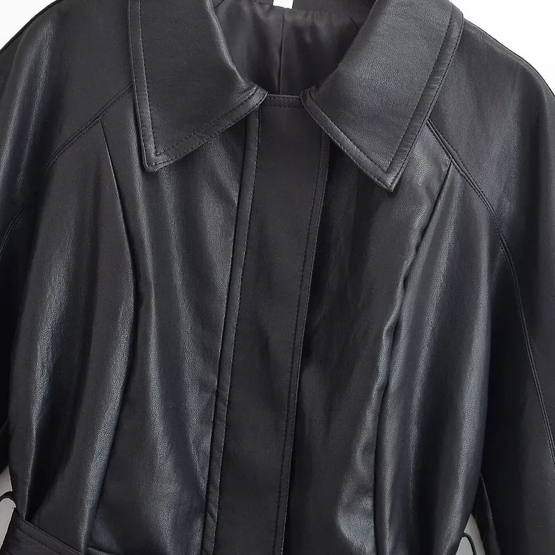 Damen Taillierte Lederoptik‑Jacke mit Bindegürtel und überschnittenen Ärmeln Drune
