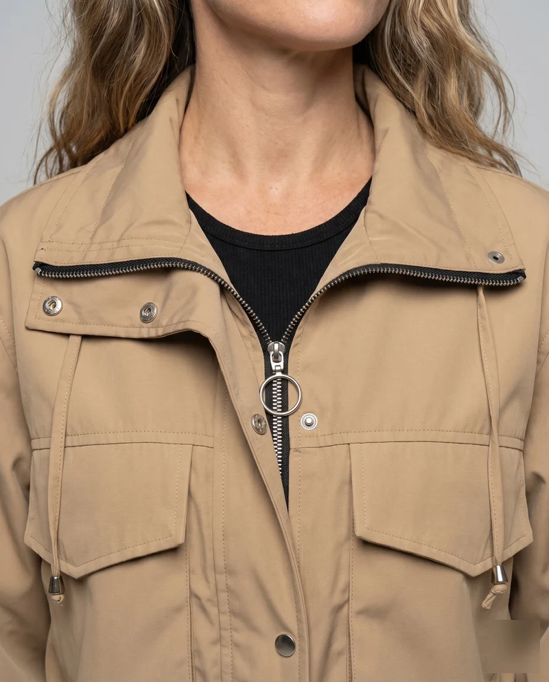 Damen trendige und lässige cropped Jacke mit praktischen Taschen