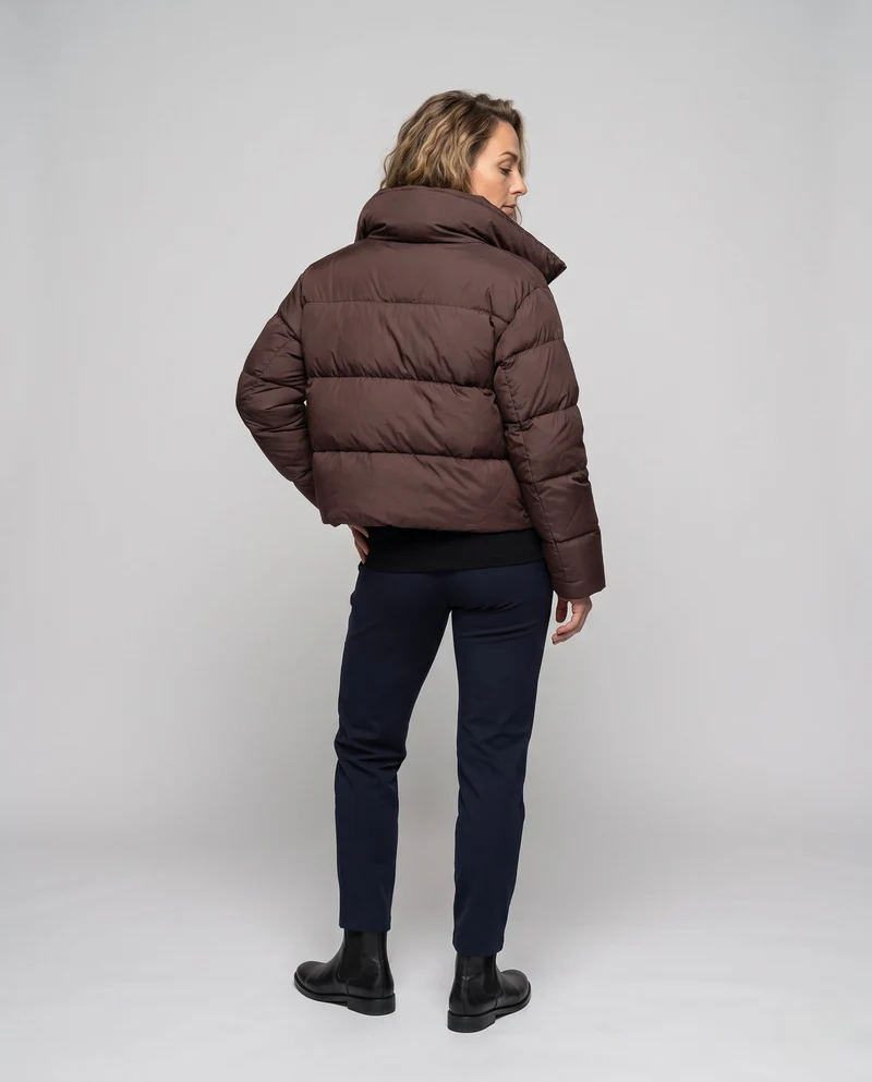 Damen cropped gesteppte Jacke mit übergroßer Kapuze, leichtem thermischem Futter und abgerundetem Saum