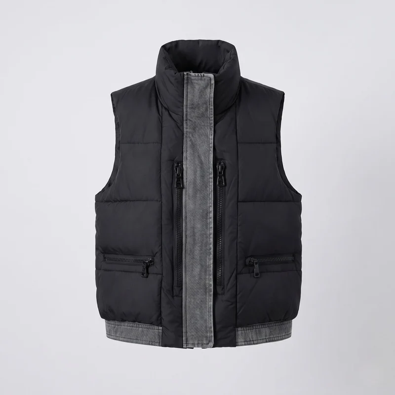 Damen gesteppte ärmellose Weste mit hohem Kragen, Jeans-Look Innentasche und verdeckten Reißverschlusstaschen